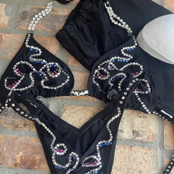 Figure Physique Bodybuilding Competition NPC Contest Posing Suit - Picture 9 of 10